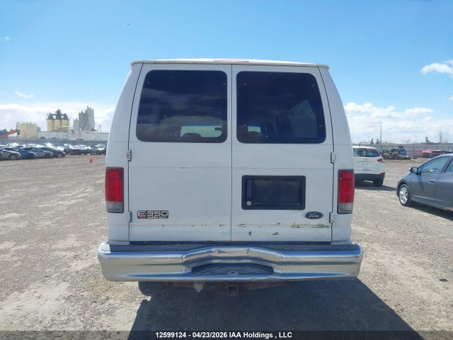 12599124 :رقم المزاد ، 1FBSS31S42HB10224 vin ، 2002 Ford E-350 Super Duty Xl/xlt مزاد بيع