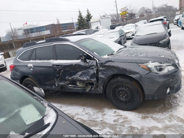 12571909 :رقم المزاد ، 4S4BSDNC9J3325867 vin ، 2018 Subaru Outback 2.5i Limited مزاد بيع