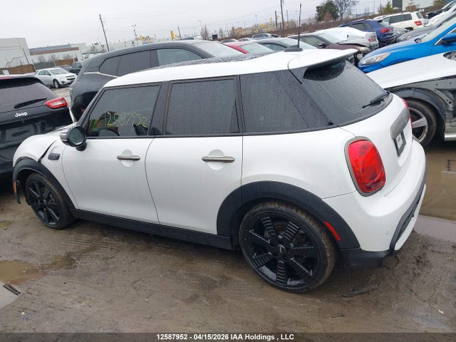 Mini 5 Door Cooper S 2023 WMW53DK0XP2T94300 Image 14