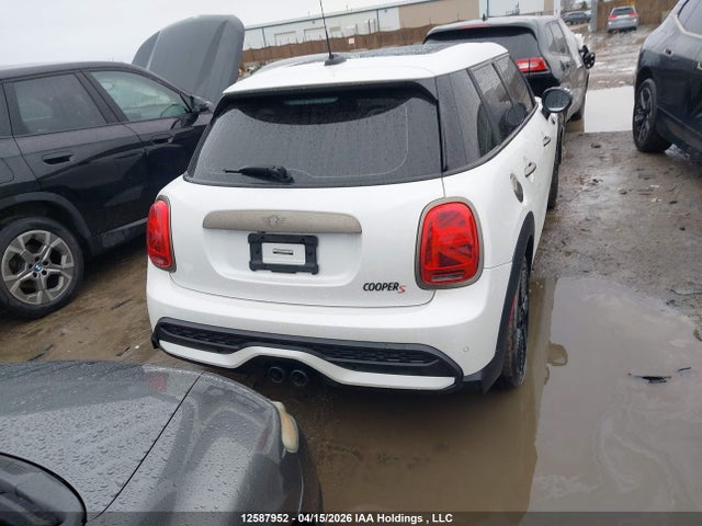 Mini 5 Door Cooper S 2023 WMW53DK0XP2T94300 Image 16