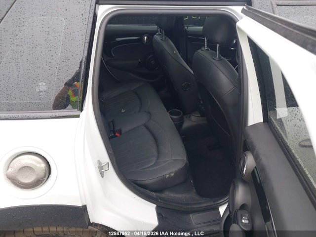 Mini 5 Door Cooper S 2023 WMW53DK0XP2T94300 Image 8