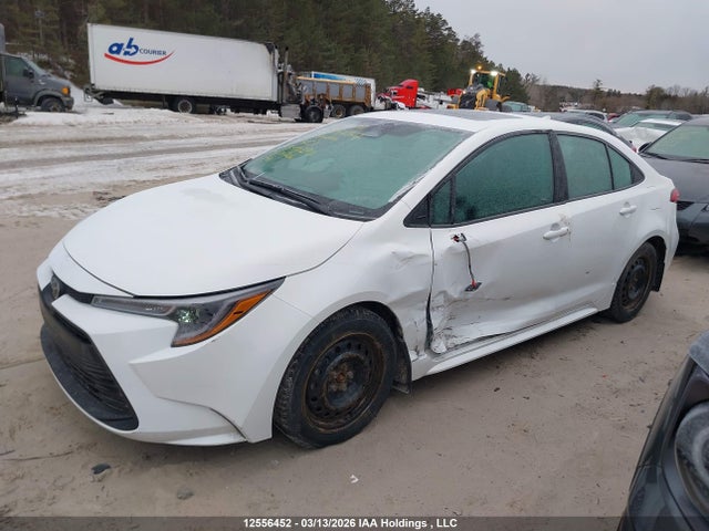 2026 Toyota Corolla Le Cvt მანქანა იყიდება აუქციონზე, vin: 5YFB4MDE2TP392290, აუქციონის ნომერი: 12556452