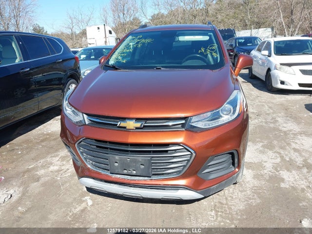 3GNCJPSBXKL235858 Chevrolet Trax Lt