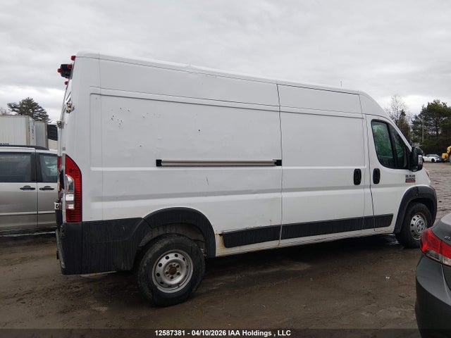 3C6TRVDG2JE160145 RAM Promaster 2500 High Roof