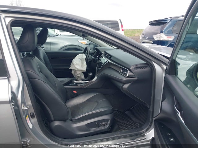 4T1B61HK9KU239668 Toyota CAMRY XSE