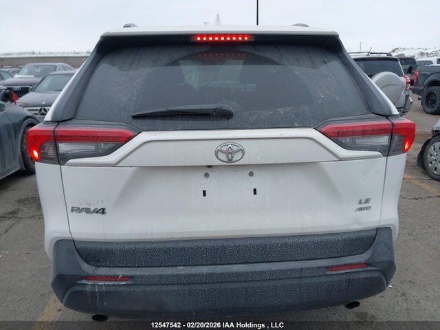 2021 Toyota Rav4 Le მანქანა იყიდება აუქციონზე, vin: 2T3B1RFV5MC161685, აუქციონის ნომერი: 12547542