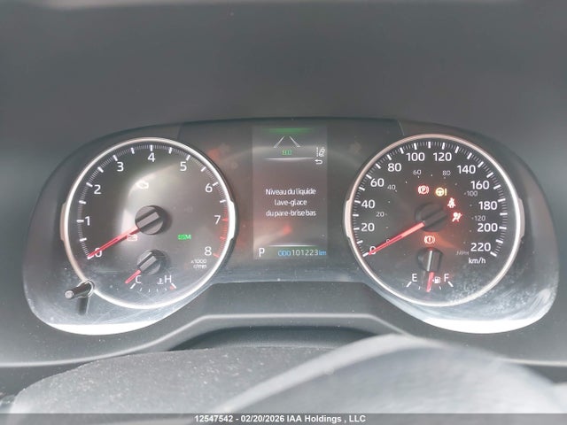 2021 Toyota Rav4 Le მანქანა იყიდება აუქციონზე, vin: 2T3B1RFV5MC161685, აუქციონის ნომერი: 12547542