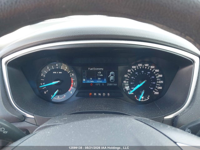 12599138 :رقم المزاد ، 1FA6P0H71F5126697 vin ، 2015 Ford Fusion Se مزاد بيع