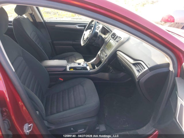 3FA6P0H71JR227826 Ford FUSION SE