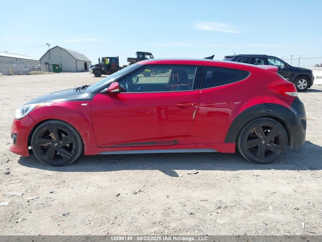 2013 Hyundai Veloster Turbo მანქანა იყიდება აუქციონზე, vin: KMHTC6AE3DU097741, აუქციონის ნომერი: 12599149