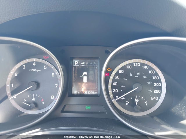 5XYZT3LB0JG523818 Hyundai SANTA FE SPORT