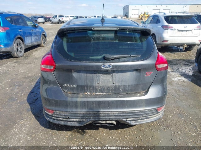 Продажа на аукционе авто 2016 Ford Focus St St, vin: 1FADP3L93GL316404, номер лота: 12599179
