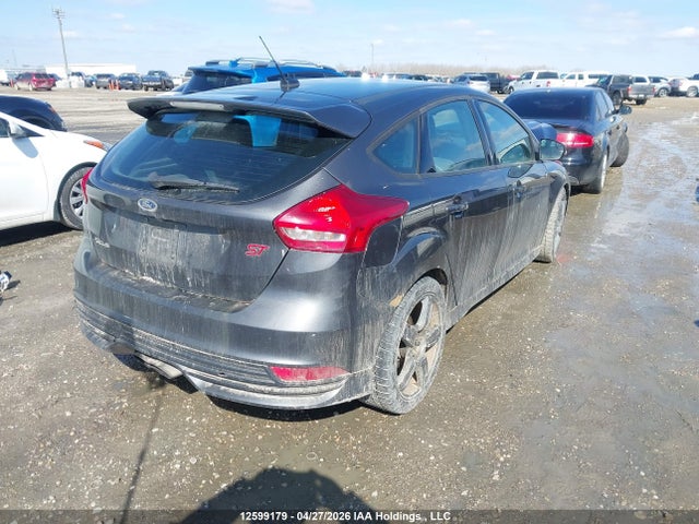 Продажа на аукционе авто 2016 Ford Focus St St, vin: 1FADP3L93GL316404, номер лота: 12599179