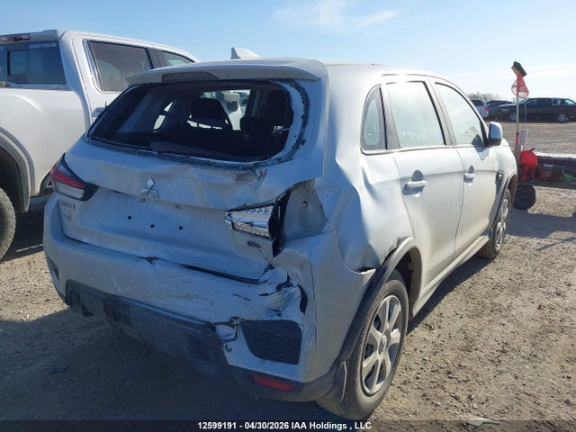 JA4AJUAU9SU601293 Mitsubishi RVR ES