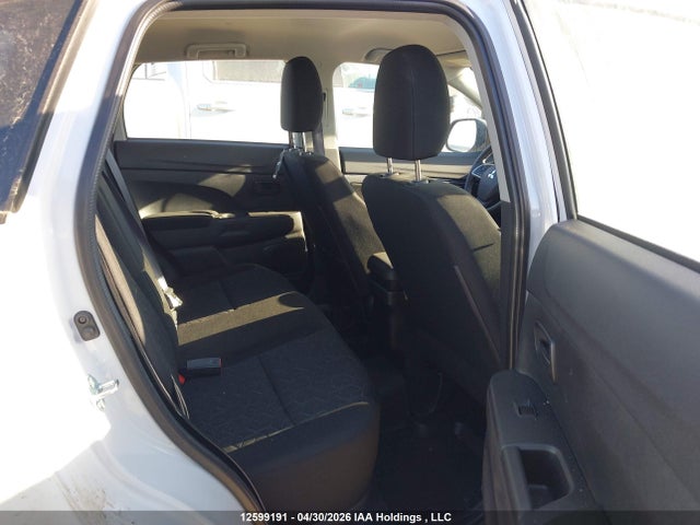 JA4AJUAU9SU601293 Mitsubishi RVR ES