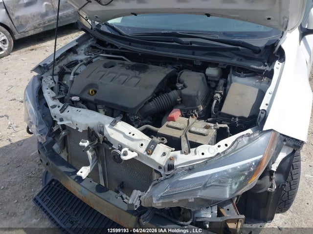 2T1BURHE2JC117121 Toyota COROLLA CE