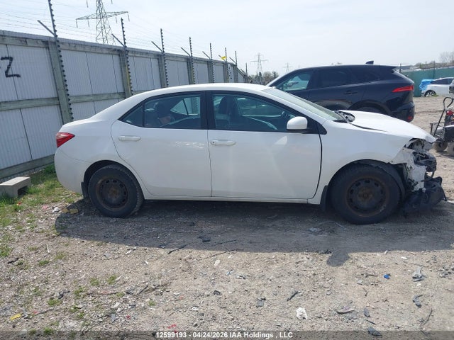 2T1BURHE2JC117121 Toyota COROLLA CE