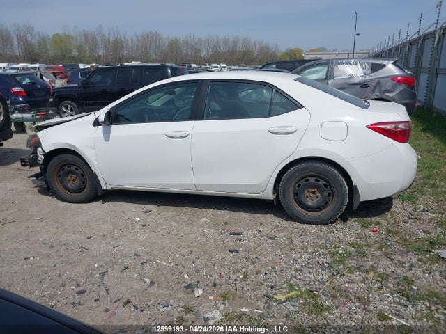 2T1BURHE2JC117121 Toyota COROLLA CE