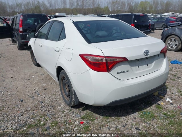 2T1BURHE2JC117121 Toyota COROLLA CE
