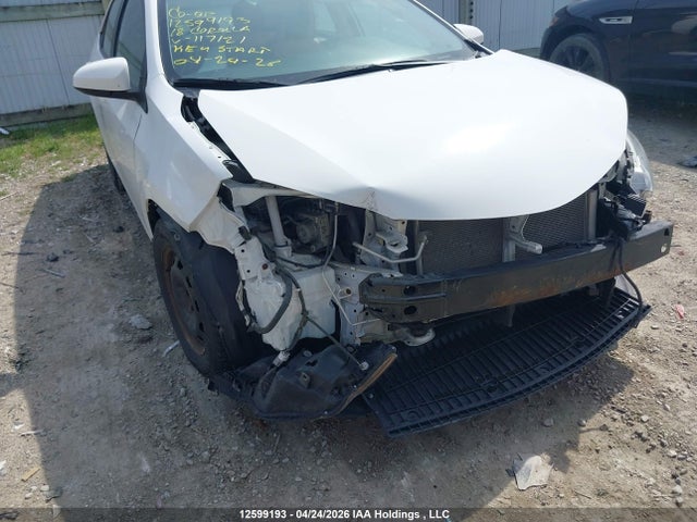 2T1BURHE2JC117121 Toyota COROLLA CE