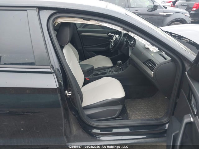 12599197 :رقم المزاد ، 3VWE57BU6KM134542 vin ، 2019 Volkswagen Jetta 1.4 Tsi Highline مزاد بيع