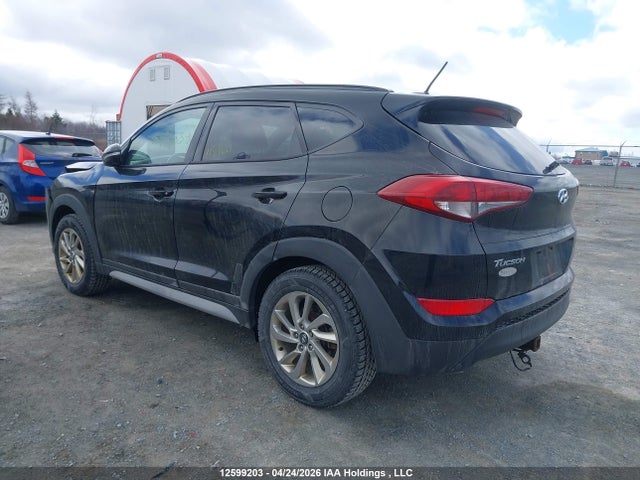 KM8J33A44HU524654 Hyundai TUCSON SE