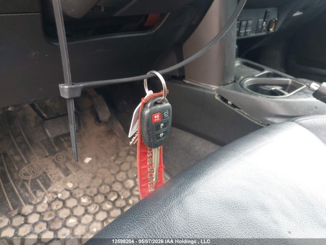 12599204 :رقم المزاد ، 2T3JFREV5GW439079 vin ، 2016 Toyota Rav4 Se مزاد بيع
