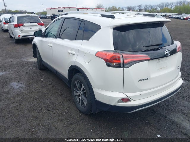 12599204 :رقم المزاد ، 2T3JFREV5GW439079 vin ، 2016 Toyota Rav4 Se مزاد بيع