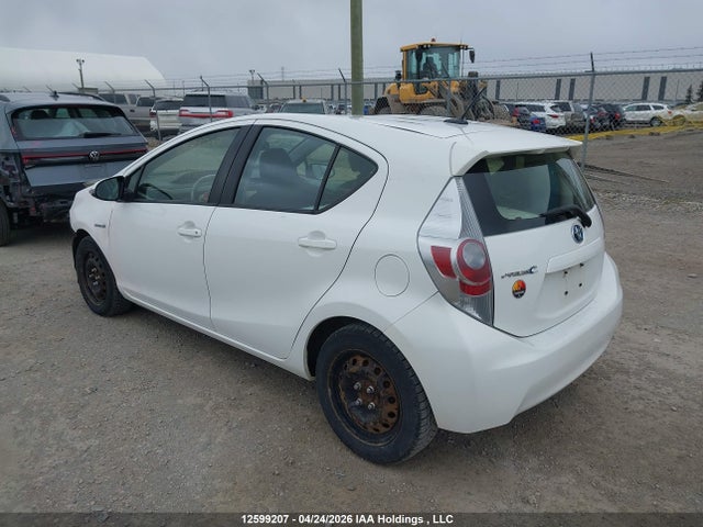 12599207 :رقم المزاد ، JTDKDTB32D1539273 vin ، 2013 Toyota Prius C Technology مزاد بيع