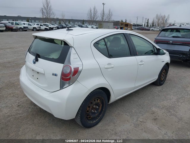 12599207 :رقم المزاد ، JTDKDTB32D1539273 vin ، 2013 Toyota Prius C Technology مزاد بيع