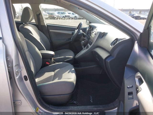 2009 Toyota Corolla Matrix მანქანა იყიდება აუქციონზე, vin: 2T1KU40E29C119221, აუქციონის ნომერი: 12599225
