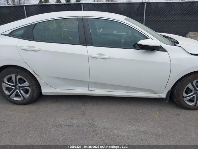 Продаж на аукціоні авто 2018 Honda Civic, vin: 2HGFC2F54JH042492, номер лоту: 12599227