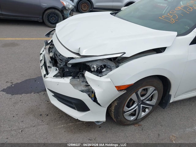 Продаж на аукціоні авто 2018 Honda Civic, vin: 2HGFC2F54JH042492, номер лоту: 12599227
