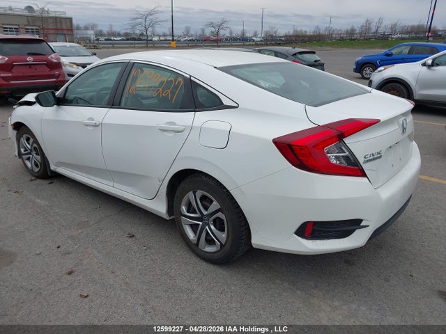 Продаж на аукціоні авто 2018 Honda Civic, vin: 2HGFC2F54JH042492, номер лоту: 12599227