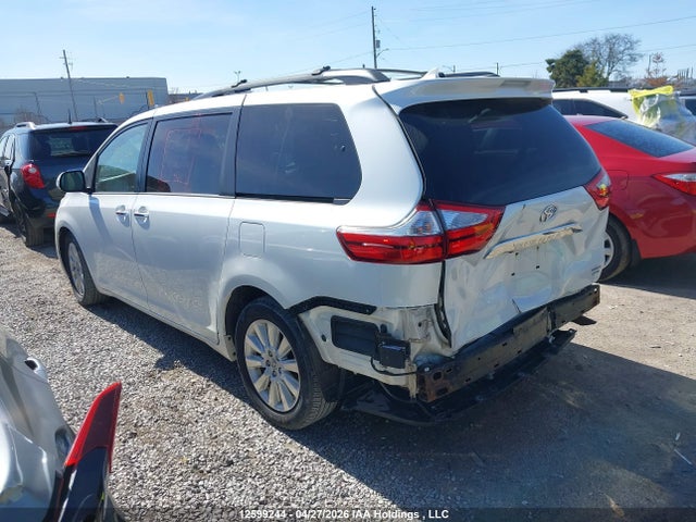 5TDDK3DC8FS104680 Toyota Sienna Xle/limited