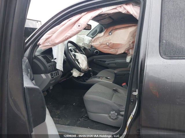 5TFMU4FNXFX036648 Toyota Tacoma V6