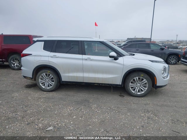 JA4J4UA83PZ621754 Mitsubishi Outlander Se/se Black Edition/se Technology/se Special