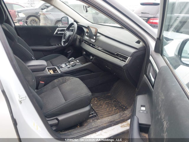 JA4J4UA83PZ621754 Mitsubishi Outlander Se/se Black Edition/se Technology/se Special