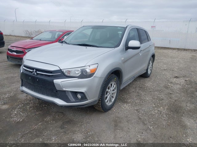 JA4AJ3AU8JU601438 Mitsubishi RVR SE