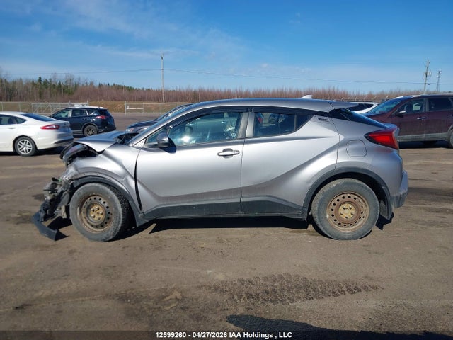 Продаж на аукціоні авто 2018 Toyota C-hr Xle/xle Premium, vin: NMTKHMBX2JR064296, номер лоту: 12599260
