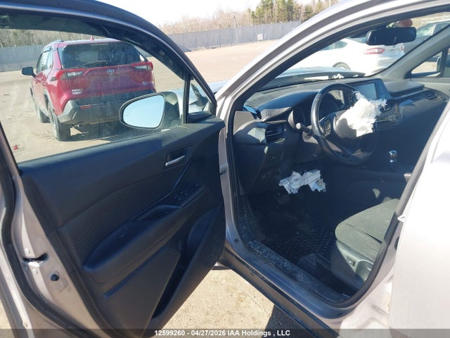 Продаж на аукціоні авто 2018 Toyota C-hr Xle/xle Premium, vin: NMTKHMBX2JR064296, номер лоту: 12599260