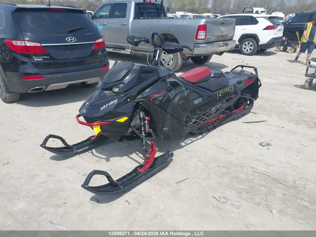 12599271 :رقم المزاد ، 2BPSVBPD7PV000051 vin ، 2023 Skidoo  مزاد بيع