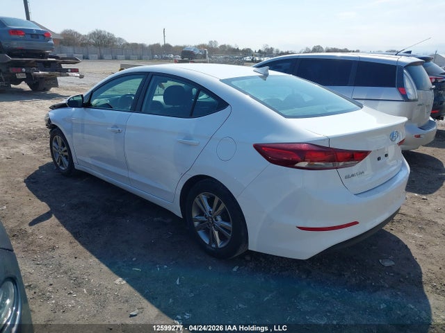 KMHD84LF5HU209798 Hyundai ELANTRA GL