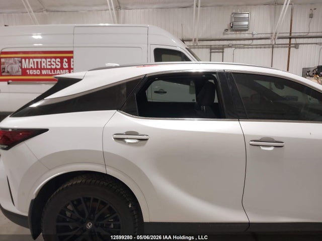 Продажа на аукционе авто 2023 Lexus Rx 350h, vin: 2T2BBMCA1PC010062, номер лота: 12599280