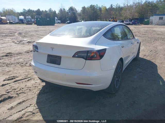 12599301 :رقم المزاد ، 5YJ3E1EA5NF374473 vin ، 2022 Tesla Model 3 مزاد بيع