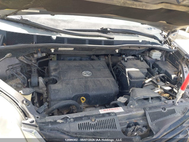 12599302 :رقم المزاد ، 5TDJK3DC8BS008660 vin ، 2011 Toyota Sienna Le مزاد بيع