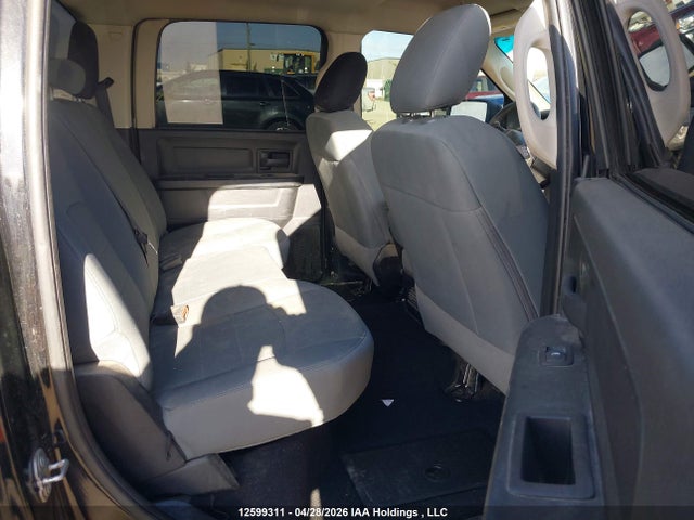 1C6RR7KG9LS118063 RAM 1500 Classic Tradesman/express