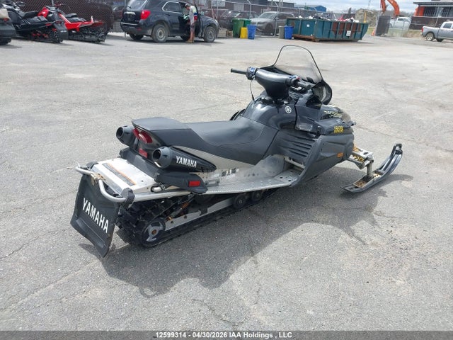 12599314 :رقم المزاد ، JYE8FH0044A004529 vin ، 2004 Yamaha  مزاد بيع