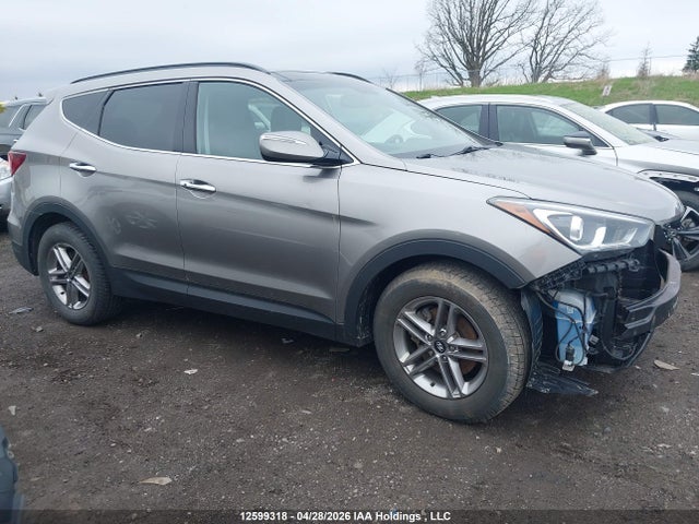 5XYZUDLB3HG482243 Hyundai Santa Fe Sport 2.4 Luxury