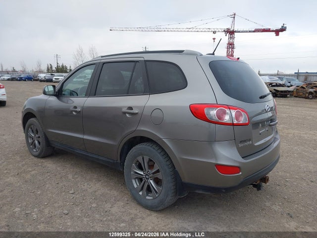 Auction sale of the 2012 Hyundai Santa Fe Gl 3.5, vin: 5XYZGDAG0CG117842, lot number: 12599325